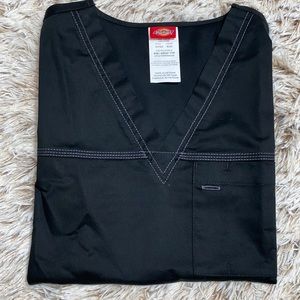 Dickies scrub top
